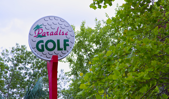 Paradise Famiy Golf